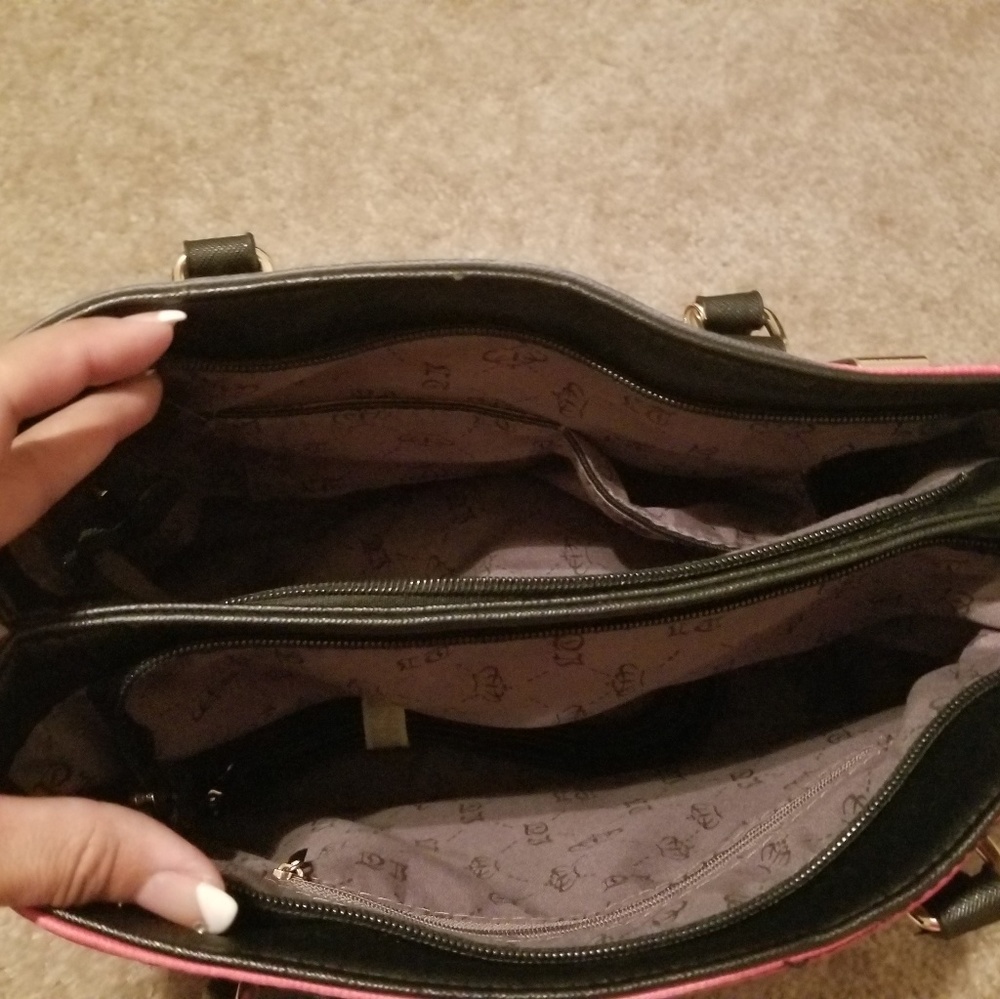 Handbag - Picture 3 of 3